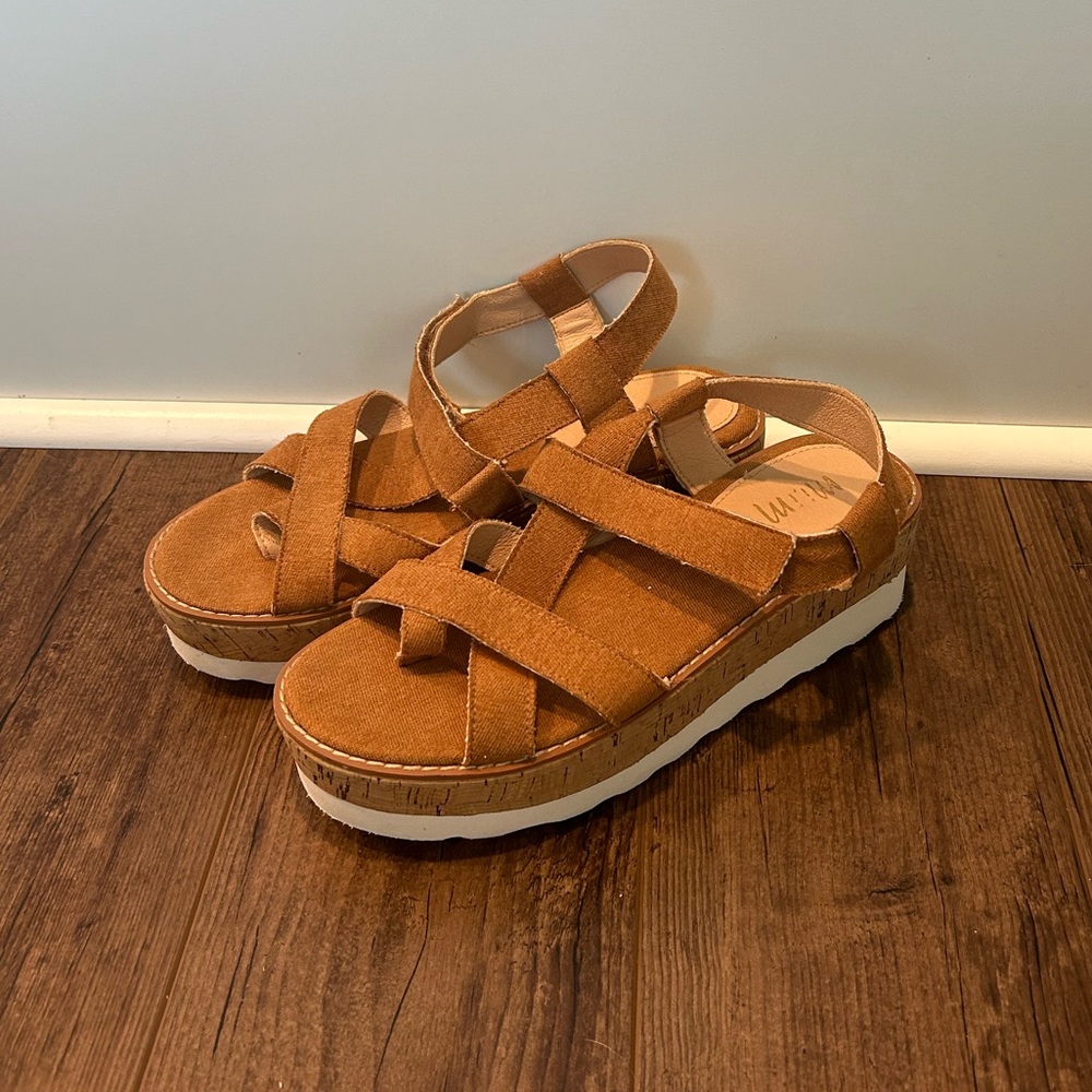 Strappy Cork Platform Sandals